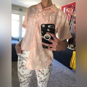 Vtg Blue Diamond Pastel Pink Jacquard Satin Feather Detail Button Front Blouse
